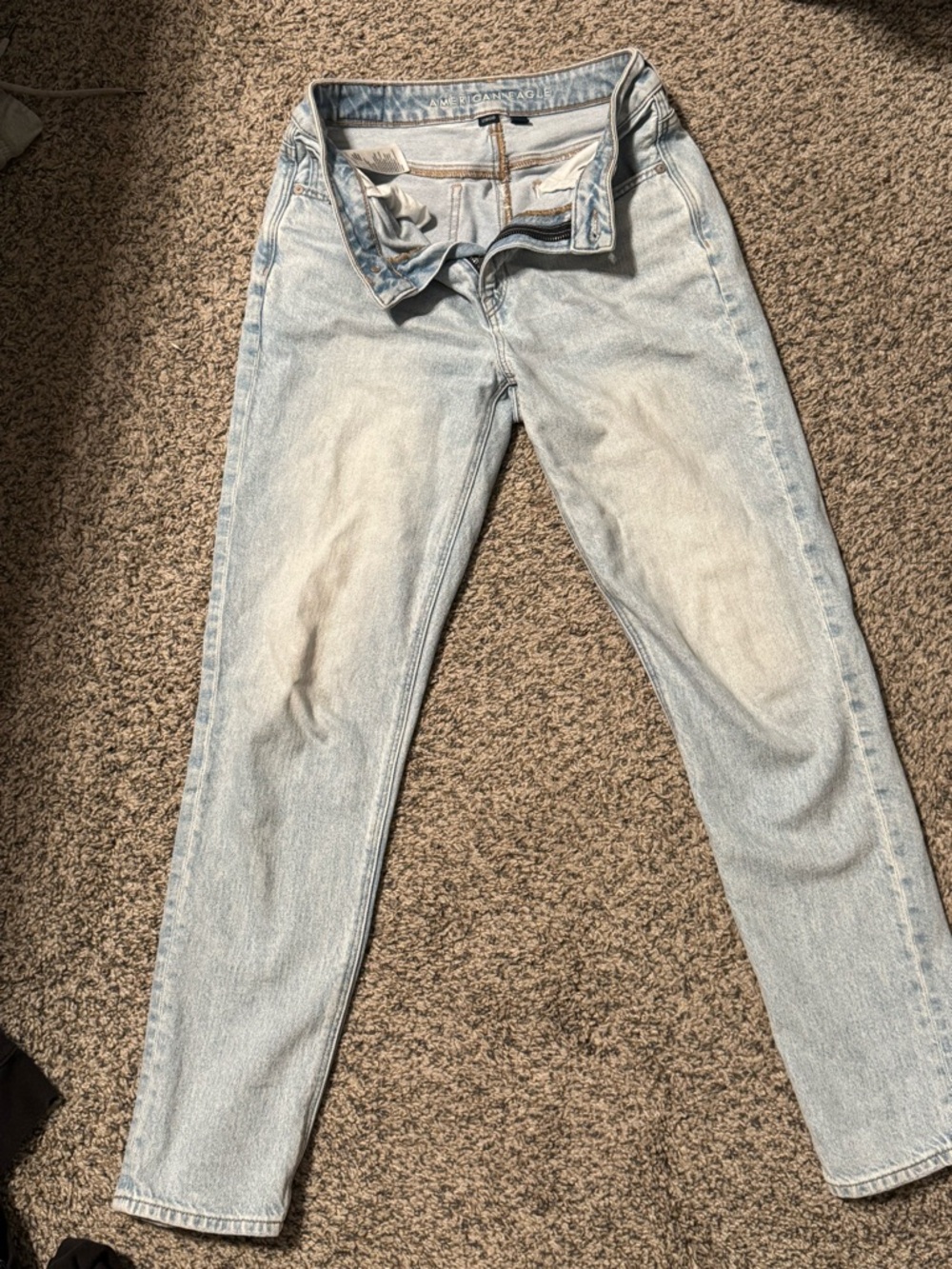 American eagle size 2 regular white wash stretch jeans
